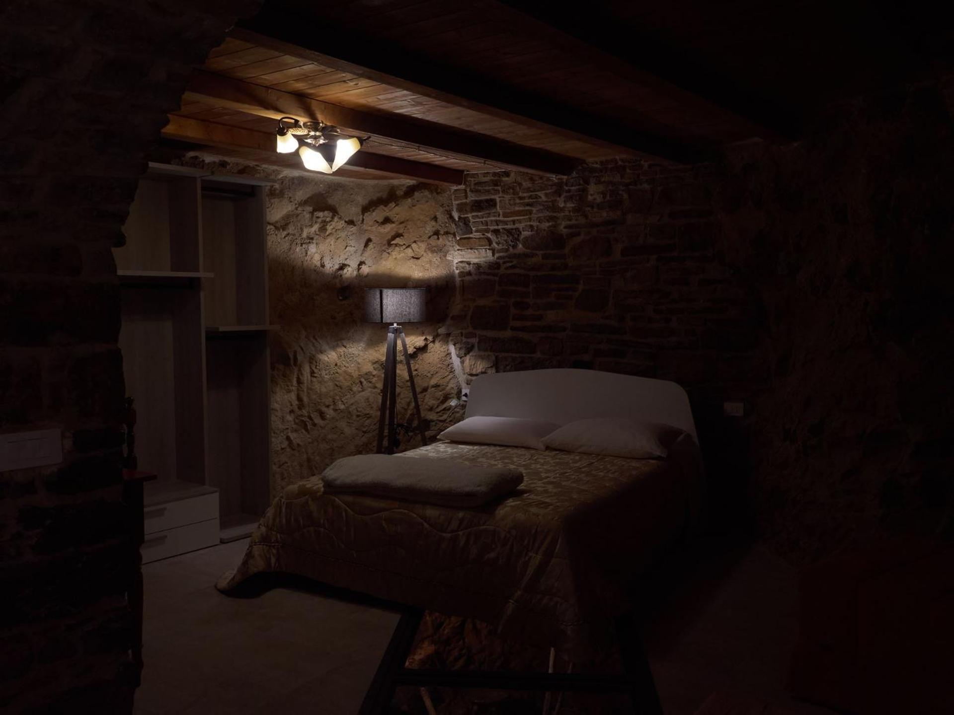 Il Cortiletto Del Borgo Pietra Montecorvino Exterior foto